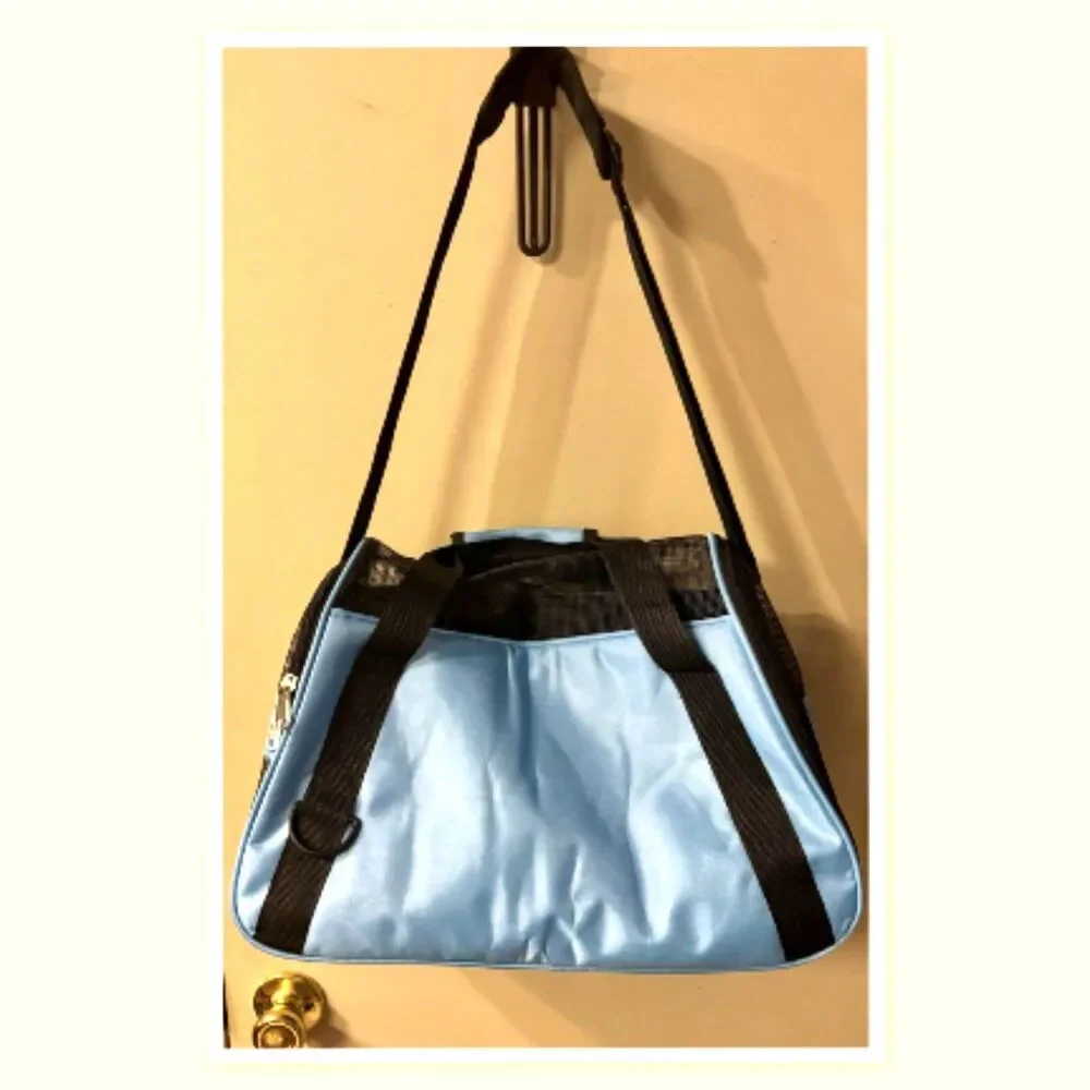 Blue/Black Soft-Sided Pet Carrier